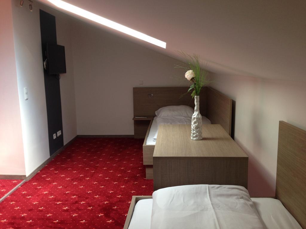 Gasthof Falter Straubing Chambre photo